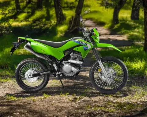 KLX230